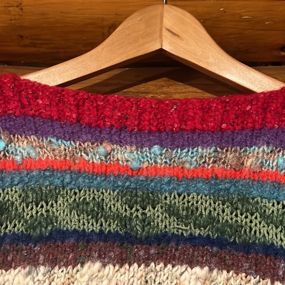 Vintage Hand knit sweater. - Picture 3 of 5